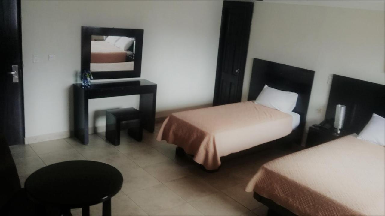 HOTEL TERRANOVA ***<br />
