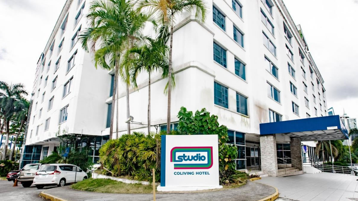 STUDIO COLIVING HOTEL